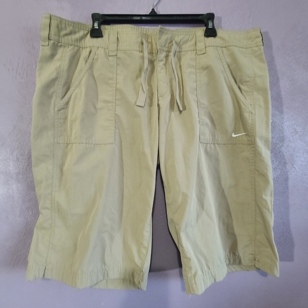 Nike Shorts Womens XL Khaki Tan Drawstring Bermuda Longline Casual 254910-235